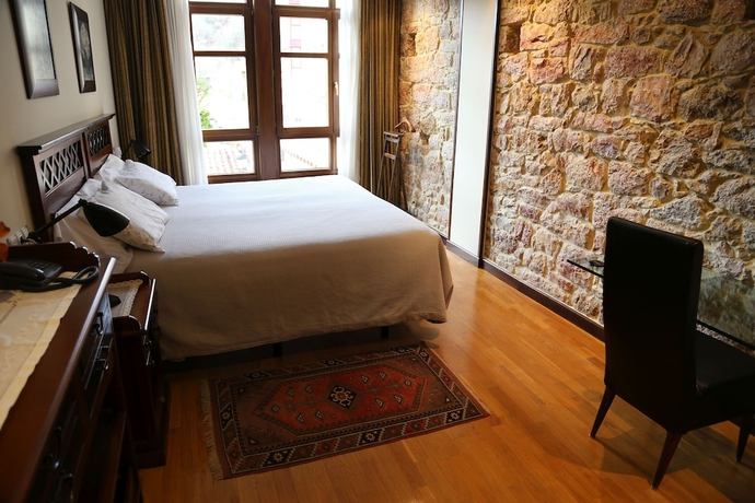 Imagen de la habitación del Hotel La Pontiga. Foto 2