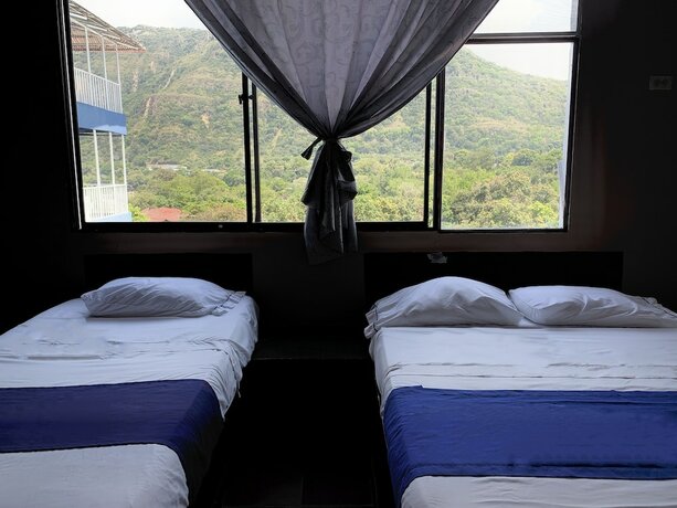 Imagen de la habitación del Hotel La Popa Honda Tolima. Foto 15