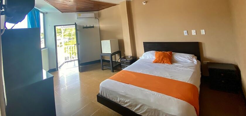 Imagen de la habitación del Hotel La Popa Honda Tolima. Foto 18