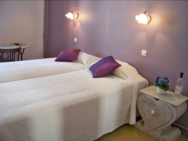 Imagen de la habitación del Hotel La Porte Dijeaux. Foto 5