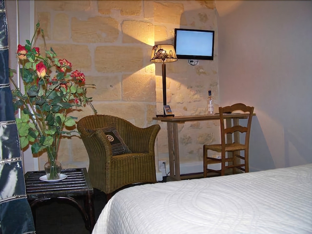 Imagen de la habitación del Hotel La Porte Dijeaux. Foto 13