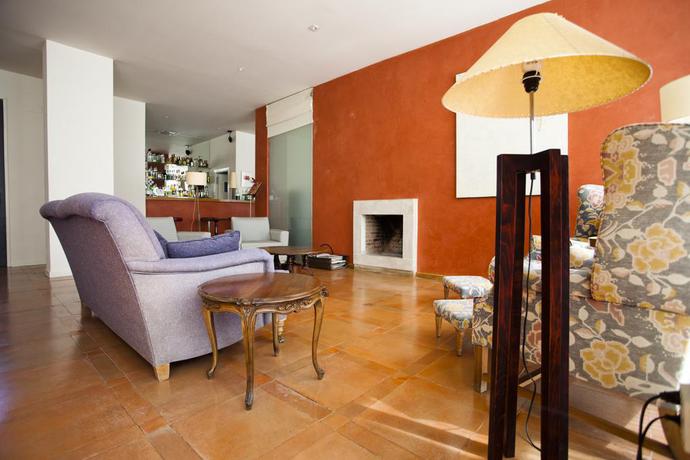 Imagen de los interiores del Hotel La Posada De Babel. Foto 20