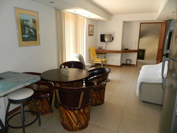 Imagen de la habitación del Hotel La Posada De Bucerias. Foto 3