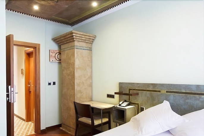 Imagen de la habitación del Hotel La Posada De La Luna. Foto 3