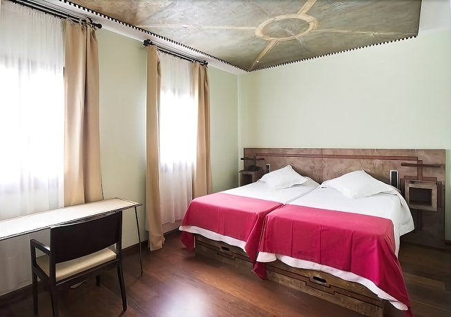 Imagen de la habitación del Hotel La Posada De La Luna. Foto 11