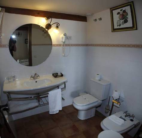 Imagen de la habitación del Hotel La Posada De Numancia. Foto 13