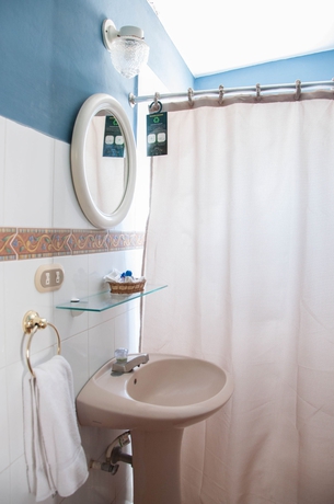 Imagen de la habitación del Hotel La Posada Del Angel, San Salvador. Foto 7