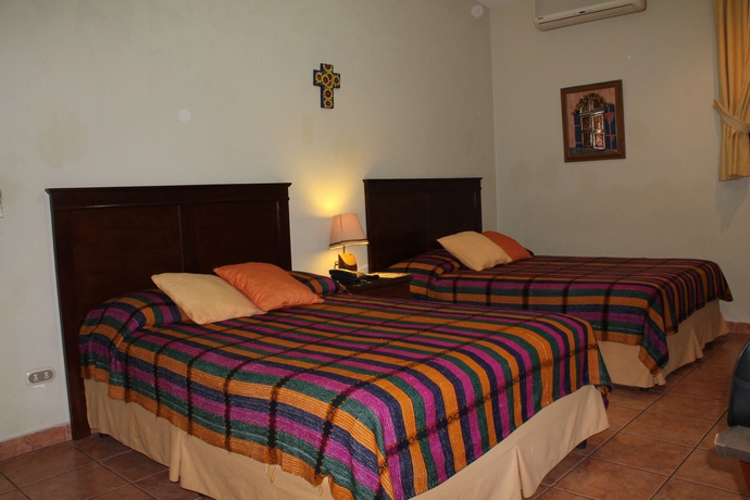 Imagen de la habitación del Hotel La Posada Del Angel, San Salvador. Foto 12