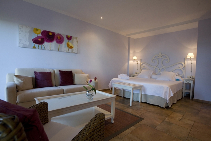 Imagen de la habitación del Hotel La Posada Del Mar. Foto 5