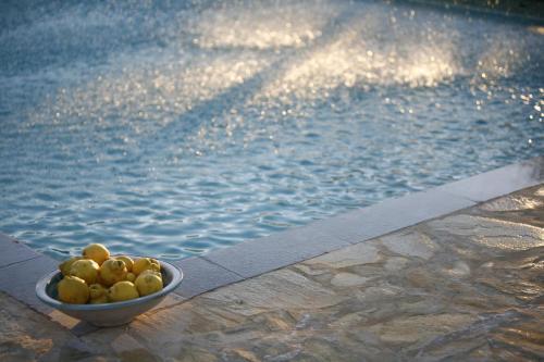 Imagen de la piscina del Hotel La Posada Del Moro. Foto 9