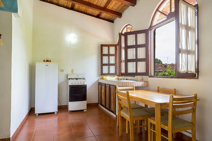 Imagen de la habitación del Hotel La Posada Del Sol. Foto 4