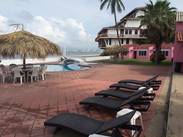 Imagen de los exteriores del Hotel La Posada, Manzanillo. Foto 15