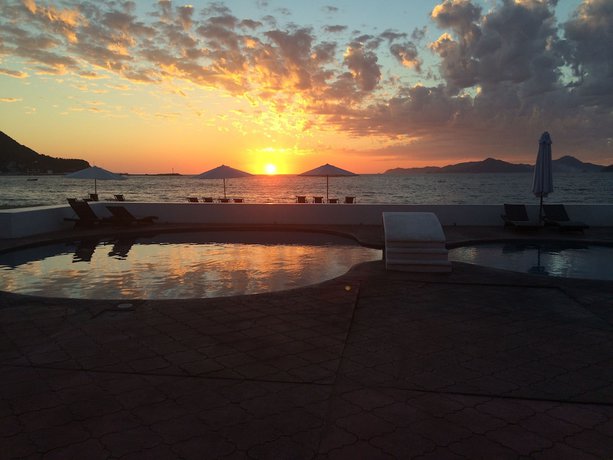 Imagen de los exteriores del Hotel La Posada, Manzanillo. Foto 16