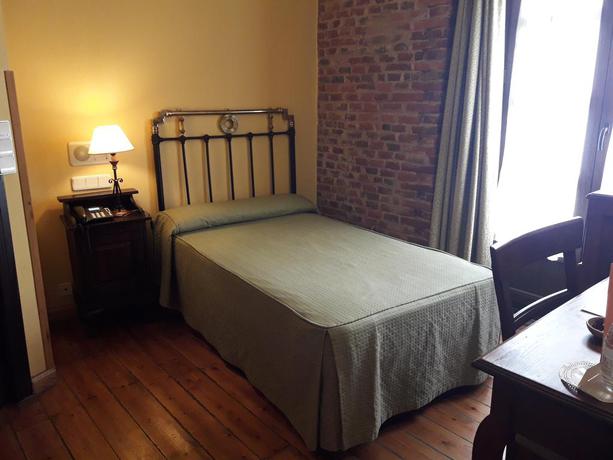 Imagen de la habitación del Hotel La Posada Regia. Foto 17