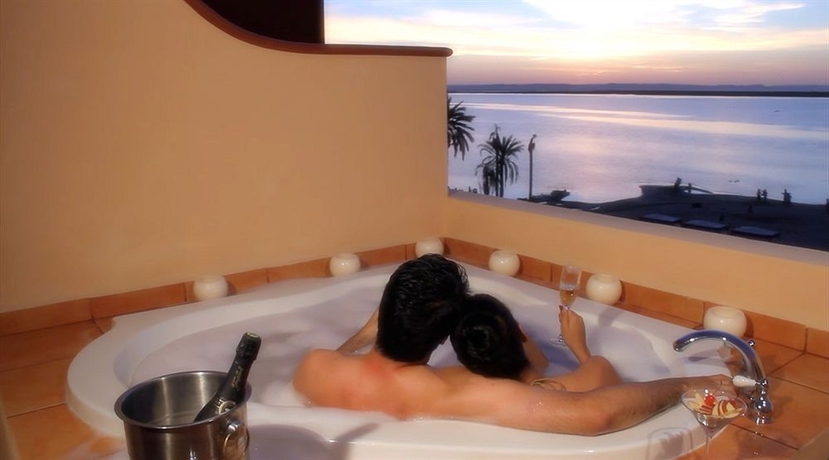 Imagen de la habitación del Hotel La Posada and Beach Club. Foto 3