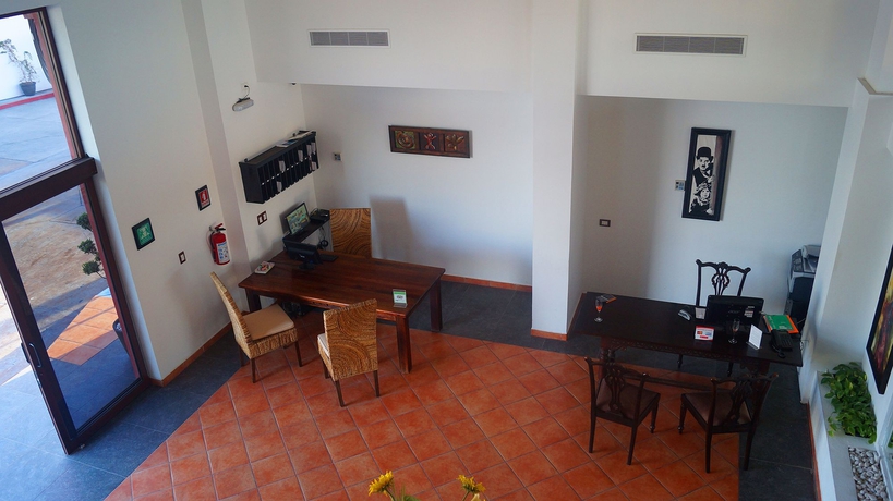 Imagen de los interiores del Hotel La Posada and Beach Club. Foto 12