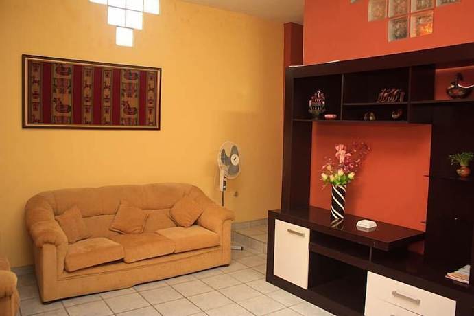 Imagen de la habitación del Hotel La Posada de Lobo and Suites. Foto 7