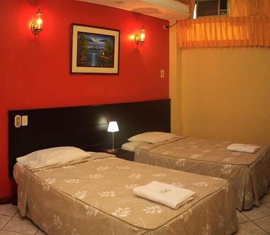 Imagen de la habitación del Hotel La Posada de Lobo and Suites. Foto 13