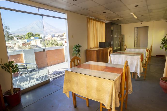 Imagen del bar/restaurante del Hotel La Posada de Ugarte, AREQUIPA. Foto 4