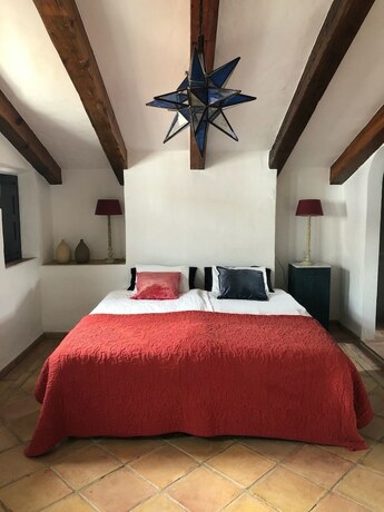 Imagen de la habitación del Hotel La Posada del Torcal. Foto 18