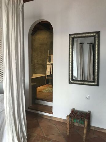 Imagen de la habitación del Hotel La Posada del Torcal. Foto 20