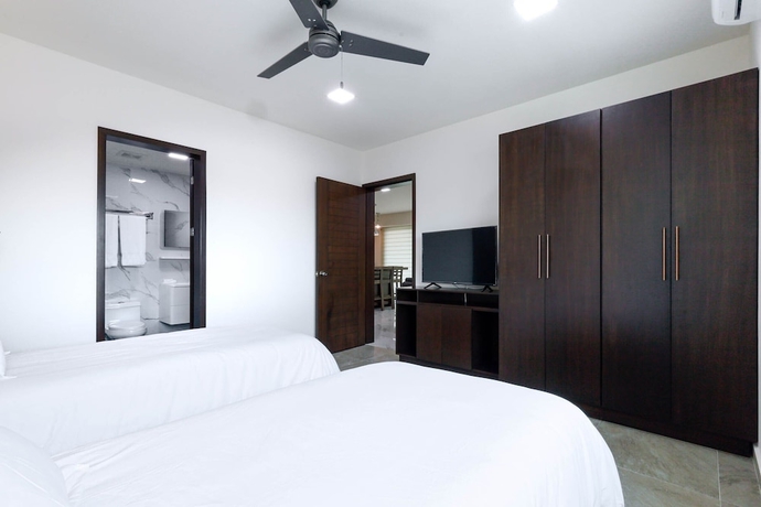 Imagen de la habitación del Hotel La Poza. Foto 11