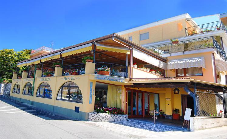 Imagen general del Hotel La Primavera. Foto 1