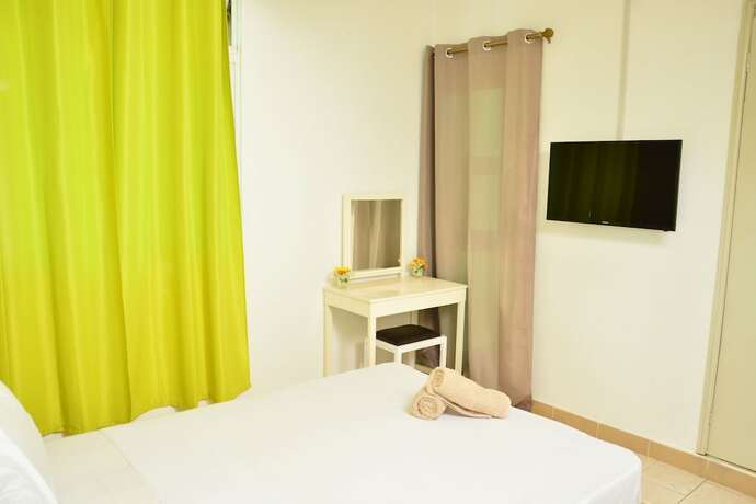 Imagen de la habitación del Hotel La Primerose. Foto 12