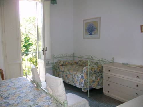 Imagen de la habitación del Hotel La Primula, Forte de Marmi. Foto 2