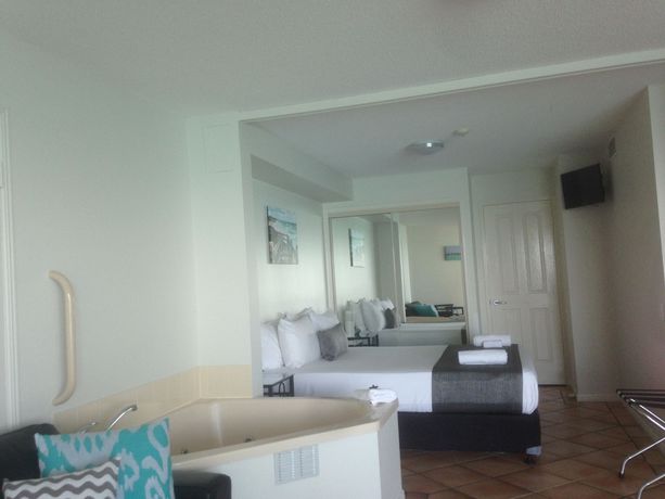 Imagen de la habitación del Hotel La Promenade. Foto 2