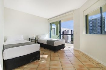 Imagen de la habitación del Hotel La Promenade. Foto 5