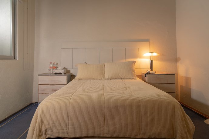Imagen de la habitación del Hotel La Provence Restaurant and Boutique. Foto 8