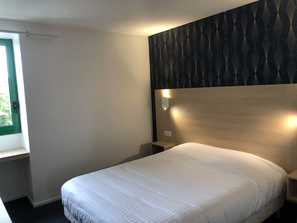 Imagen de la habitación del Hotel La Pyramide. Foto 4
