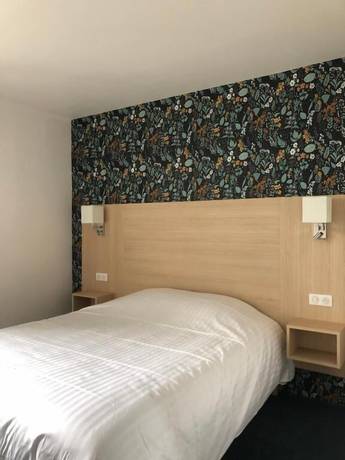 Imagen de la habitación del Hotel La Pyramide. Foto 7