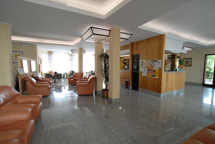 Imagen de los interiores del Hotel La Querceta. Foto 13