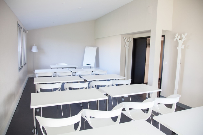 Imagen de los interiores del Hotel La Quietat. Foto 10