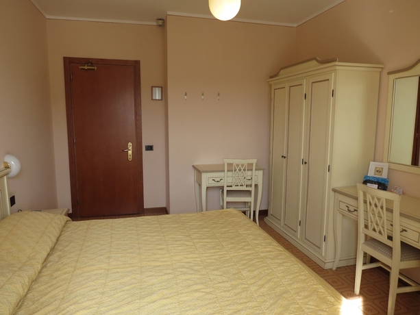 Imagen de la habitación del Hotel La Quiete Park. Foto 6