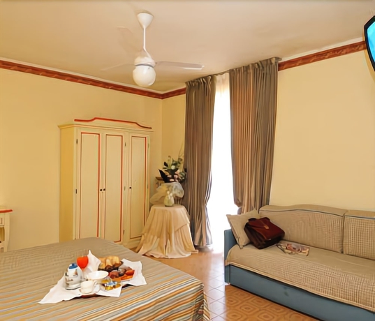 Imagen de la habitación del Hotel La Quiete Park. Foto 9