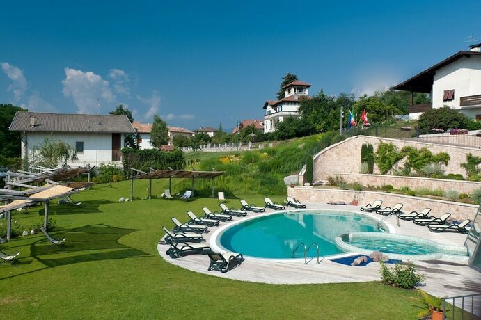 Imagen general del Hotel La Quiete Resort, Romeno. Foto 12