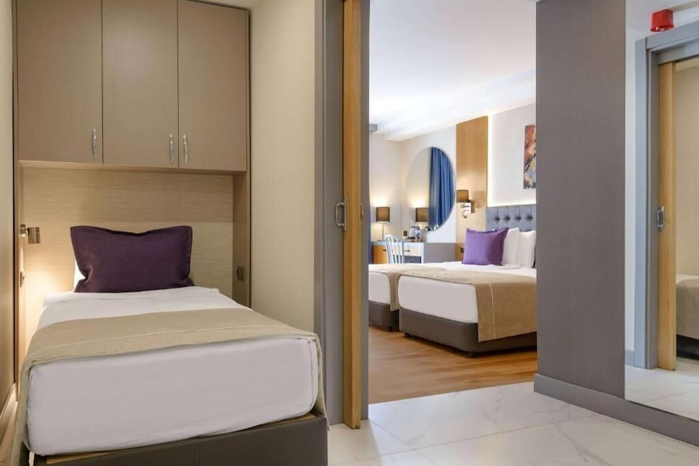 Imagen de la habitación del Hotel La Quinta By Wyndham Bodrum. Foto 5