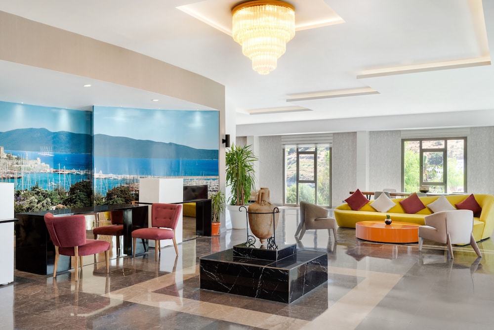 Imagen de los interiores del Hotel La Quinta By Wyndham Bodrum. Foto 19