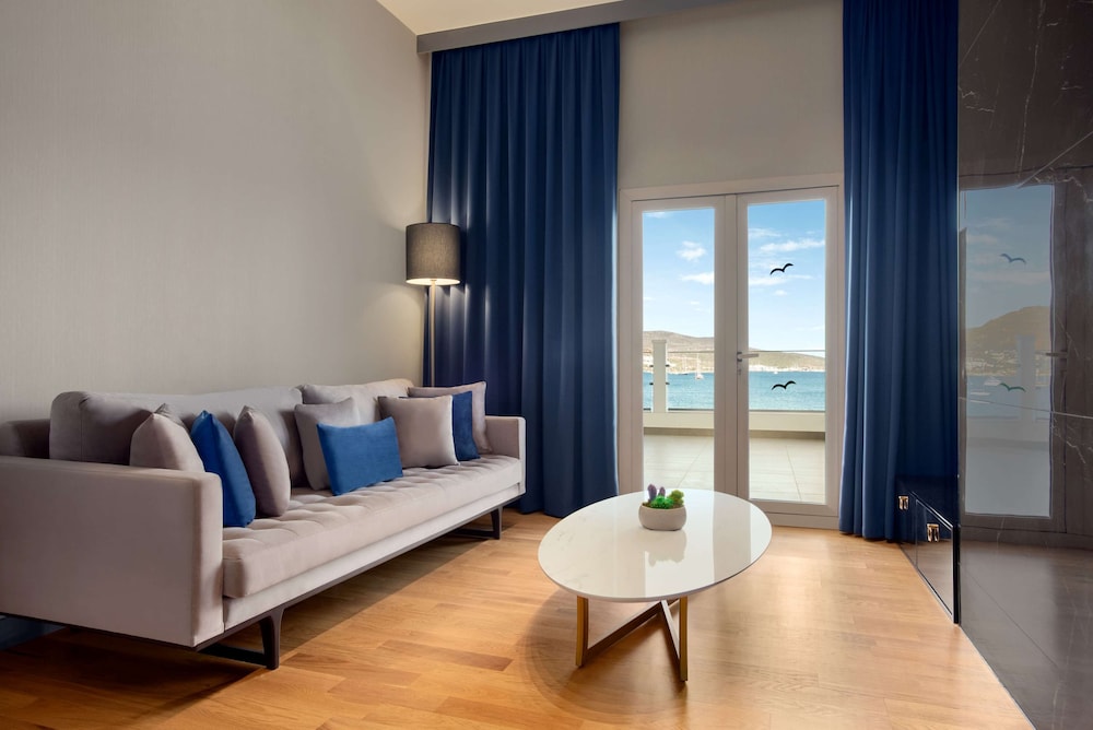 Imagen de la habitación del Hotel La Quinta By Wyndham Bodrum. Foto 14