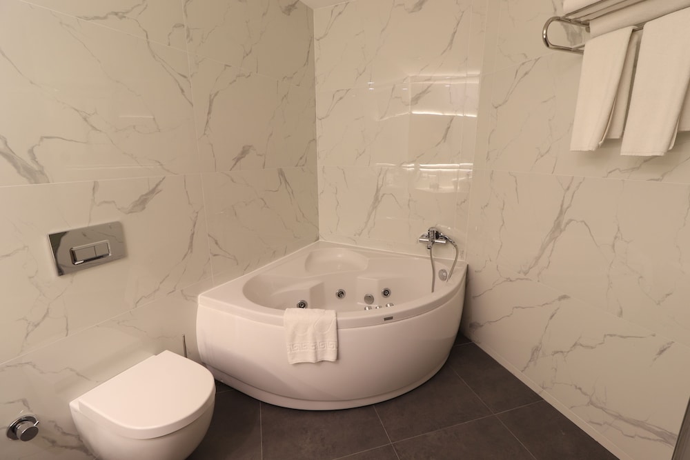 Imagen de la habitación del Hotel La Quinta By Wyndham Bodrum. Foto 18