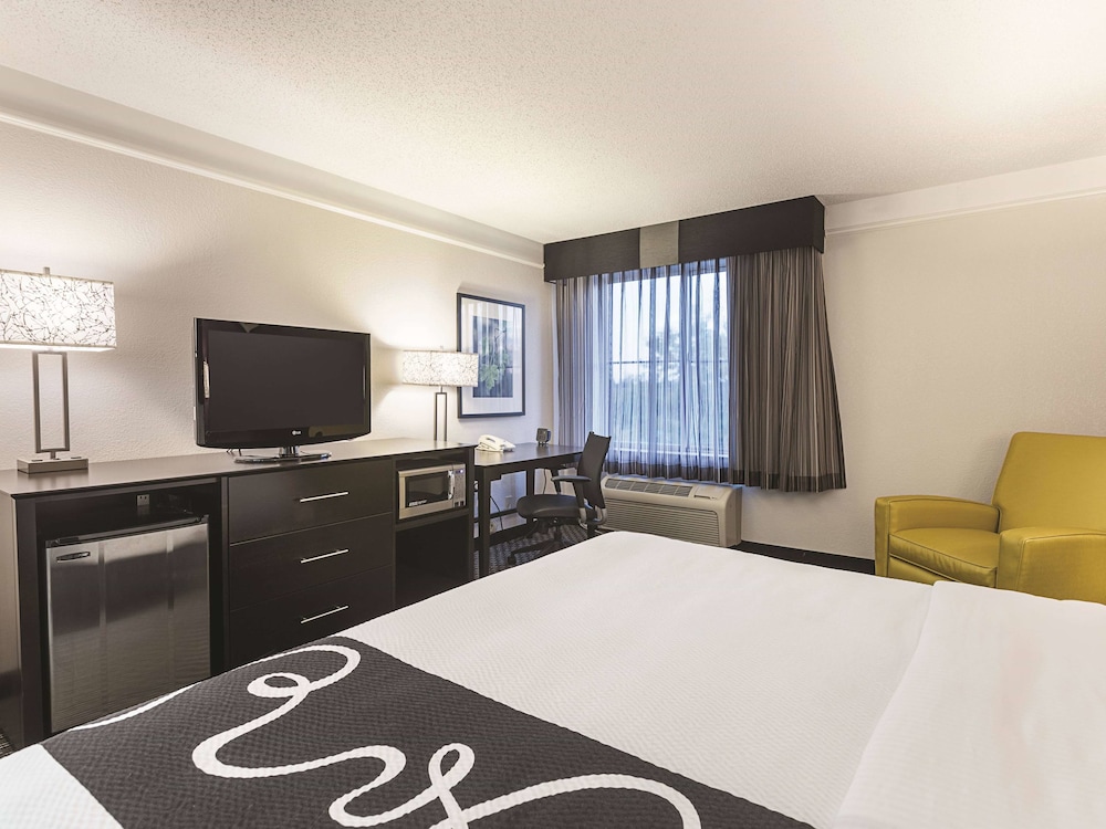 Imagen de la habitación del Hotel La Quinta By Wyndham Denver Englewood Tech Center. Foto 6