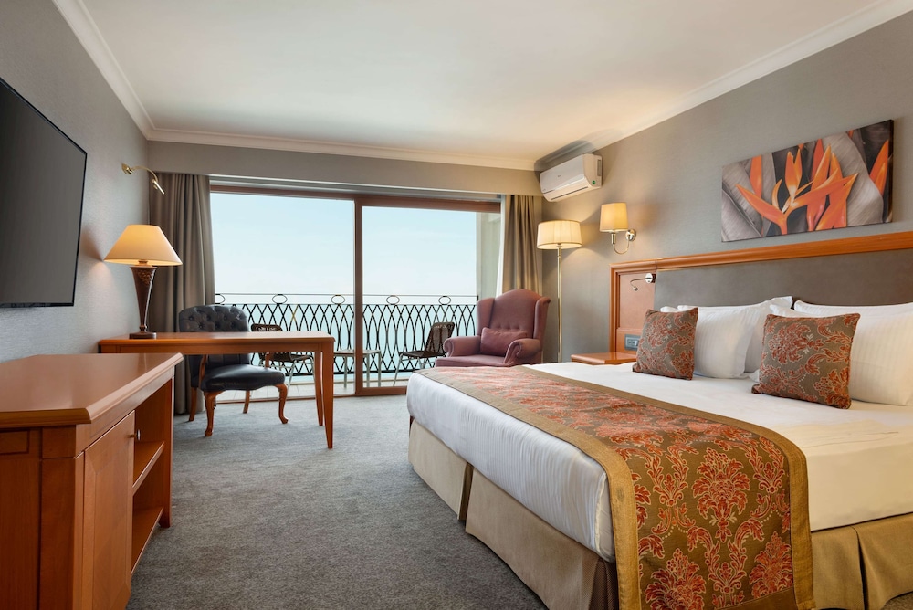 Imagen de la habitación del Hotel La Quinta By Wyndham Giresun. Foto 10