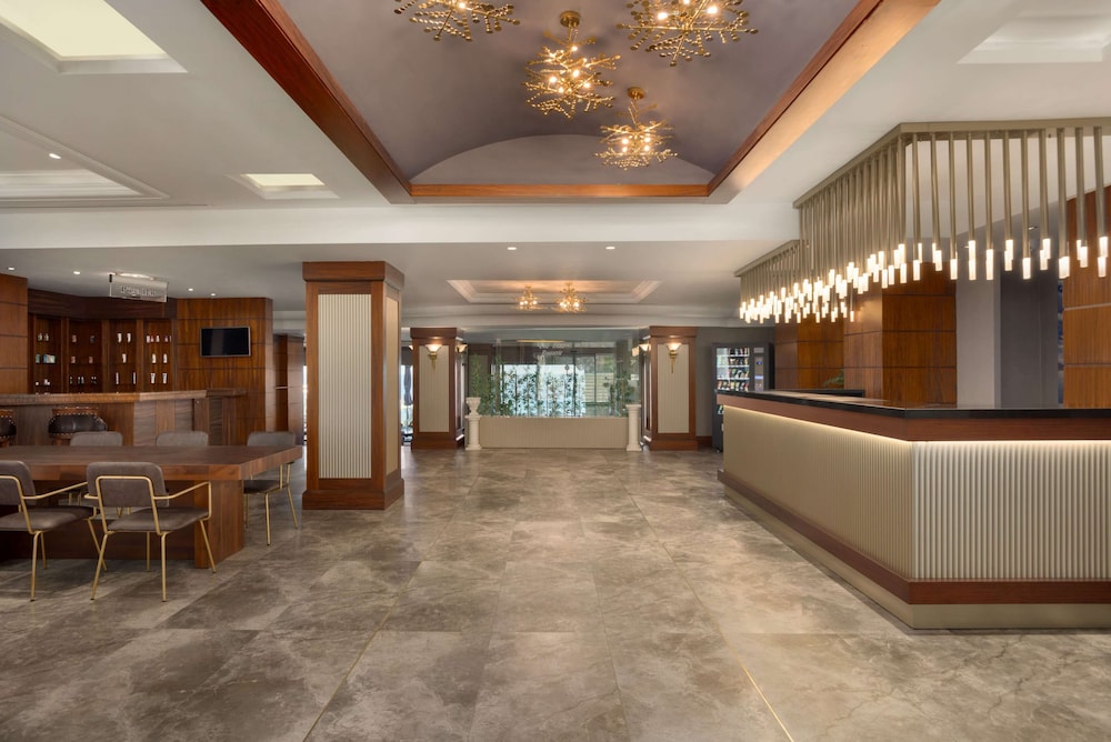 Imagen de los interiores del Hotel La Quinta By Wyndham Giresun. Foto 20