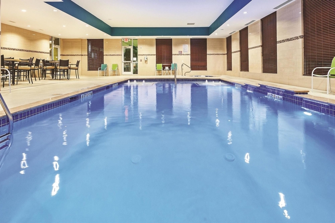 Imagen de la piscina del Hotel La Quinta By Wyndham Houston Willowbrook Vintage Park. Foto 15