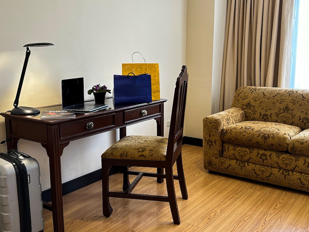 Imagen de la habitación del Hotel La Quinta By Wyndham Quito. Foto 7