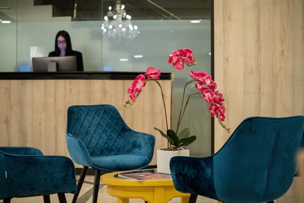 Imagen de los interiores del Hotel La Quinta By Wyndham Quito. Foto 14