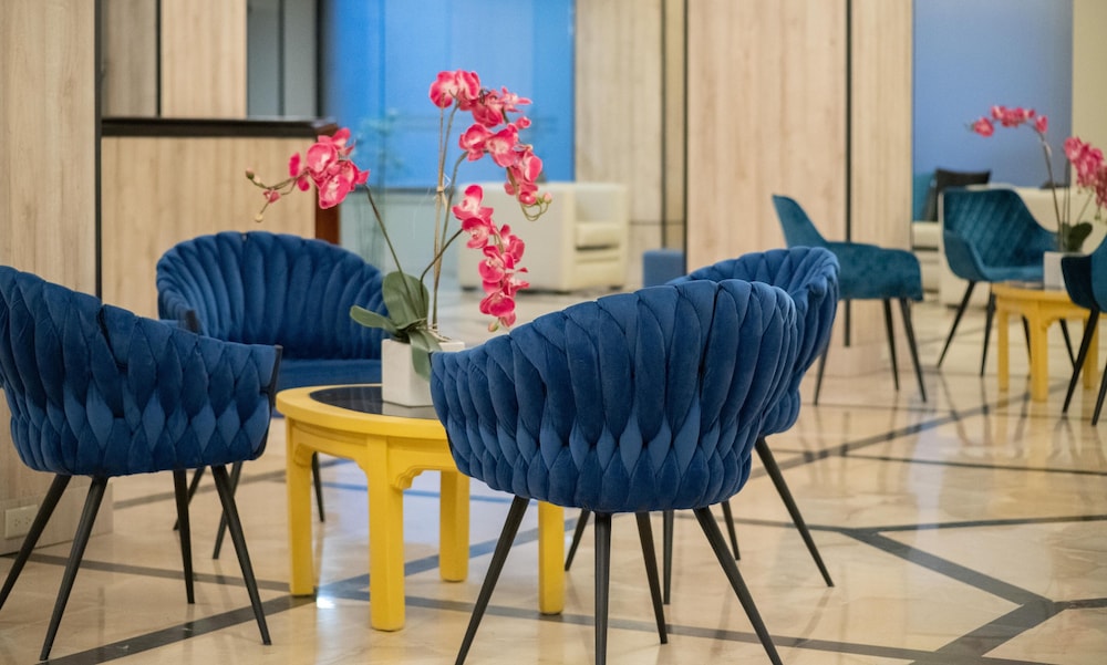 Imagen de los interiores del Hotel La Quinta By Wyndham Quito. Foto 18